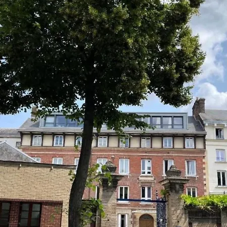 The Flaubert Flat And Car Park In The Town Centre Apartment Rouen