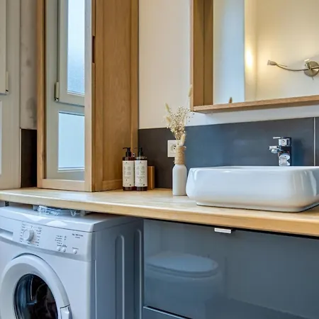 The Flaubert Flat And Car Park In The Town Centre Apartment Rouen